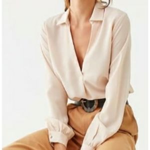 NWT Forever21 Basic Collar Top
